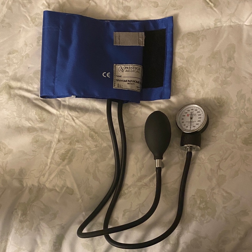 Manual Blue Blood Pressure Cuff